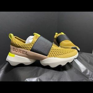 Sorel Kinetic Impact Strap Sneaker